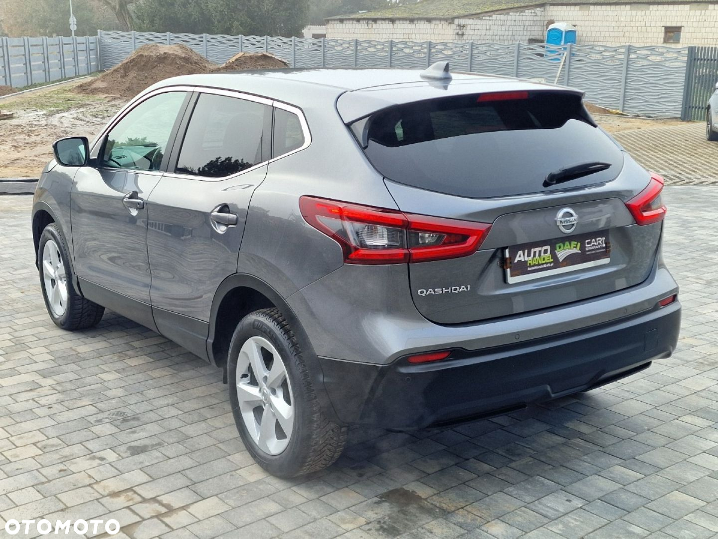 Nissan Qashqai - 35