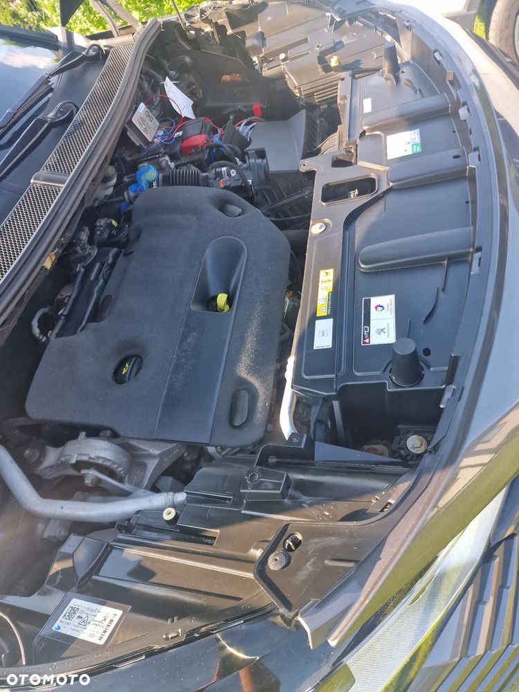 Peugeot 5008 2.0 BlueHDI GT S&S EAT8 - 29