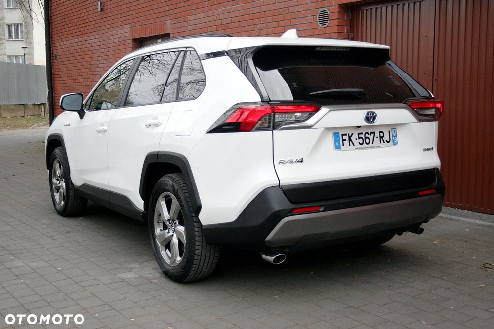 Toyota RAV4 - 3