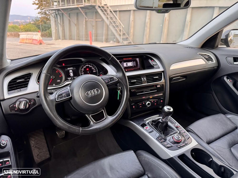 Audi A4 Avant 2.0 TDI S-line - 3