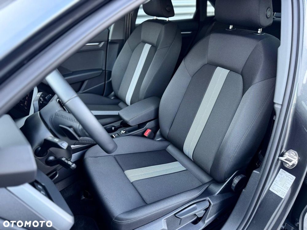 Audi A3 Limousine 35 TFSI mHEV S Line S tronic - 30