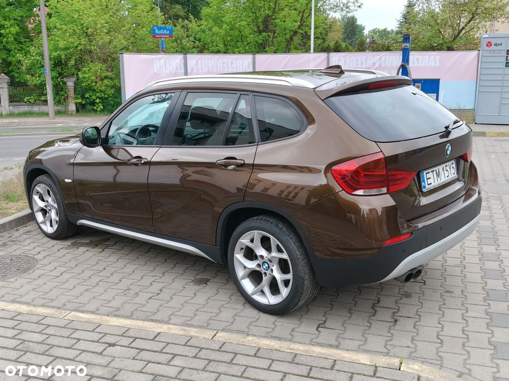 BMW X1 xDrive20i - 2