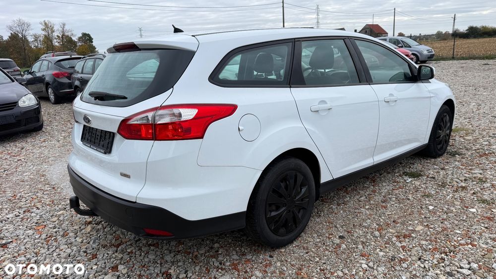 Ford Focus 2012 photo 5