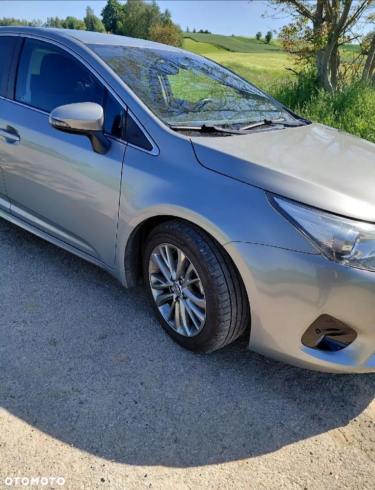 Toyota Avensis 1.8 Active - 2