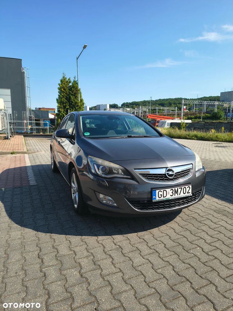 Opel Astra - 2