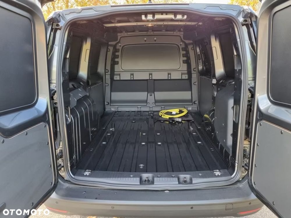 Ford Transit Connect - 7