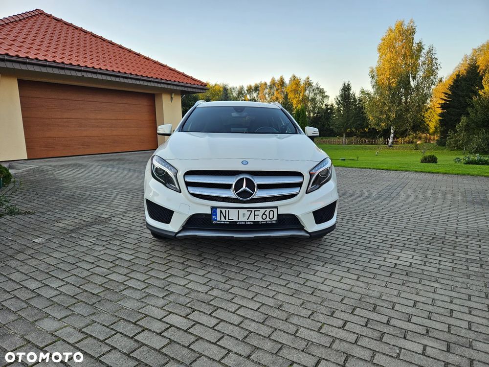 Mercedes-Benz GLA 250 4-Matic - 2