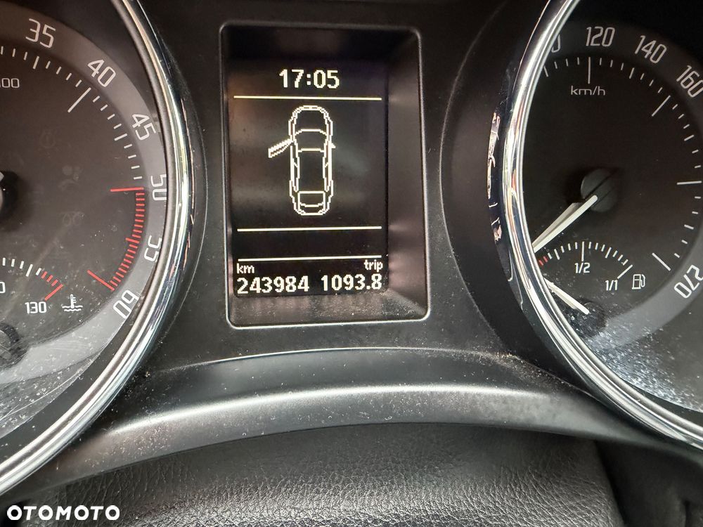 Skoda Superb 2.0 TDI Comfort - 6
