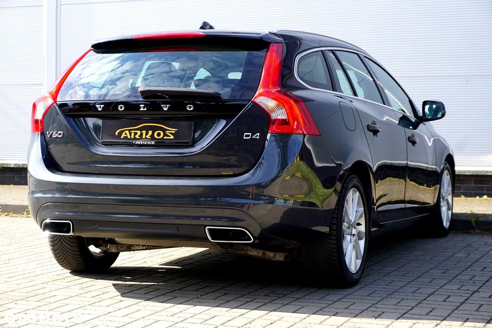 Volvo V60 D4 Drive-E Summum - 13