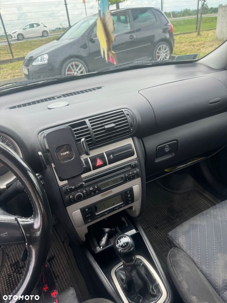 Seat Leon 1.9 TDI Spirit - 17