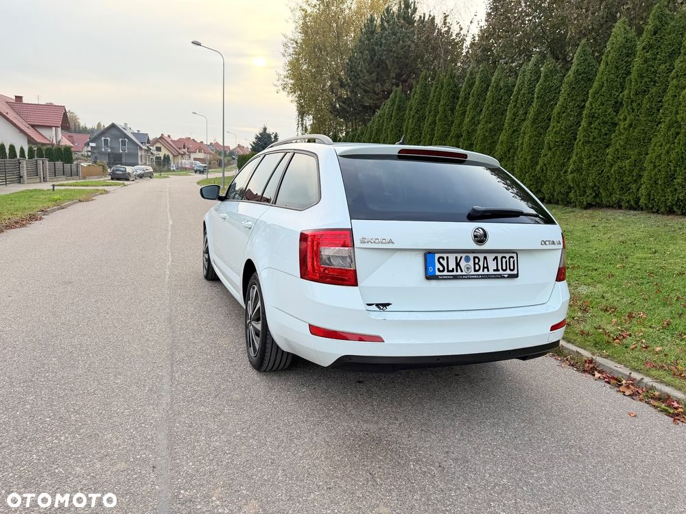 Skoda Octavia - 10