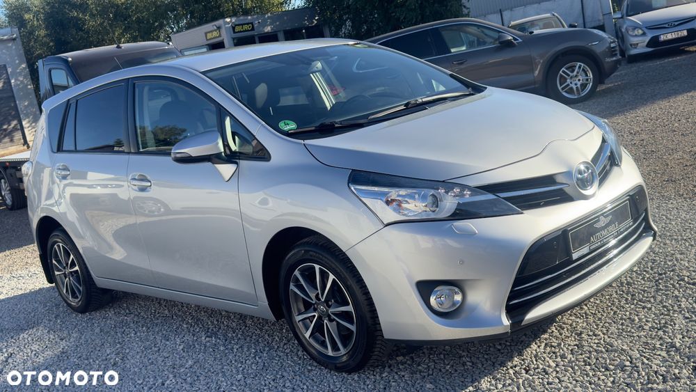 Toyota Verso 1.8 5-Sitzer Executive - 25