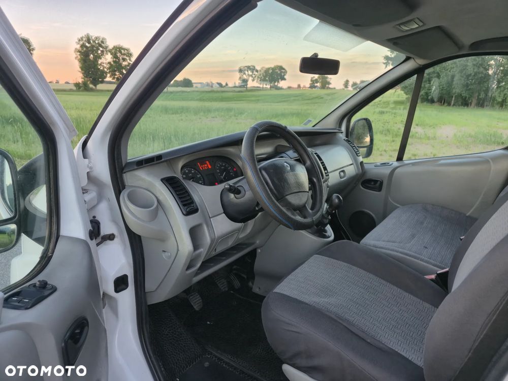 Renault Trafic - 7