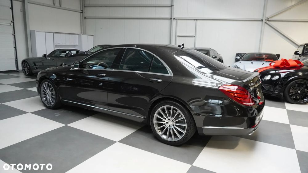 Mercedes-Benz Klasa S 500 4-Matic 7G-TRONIC - 17