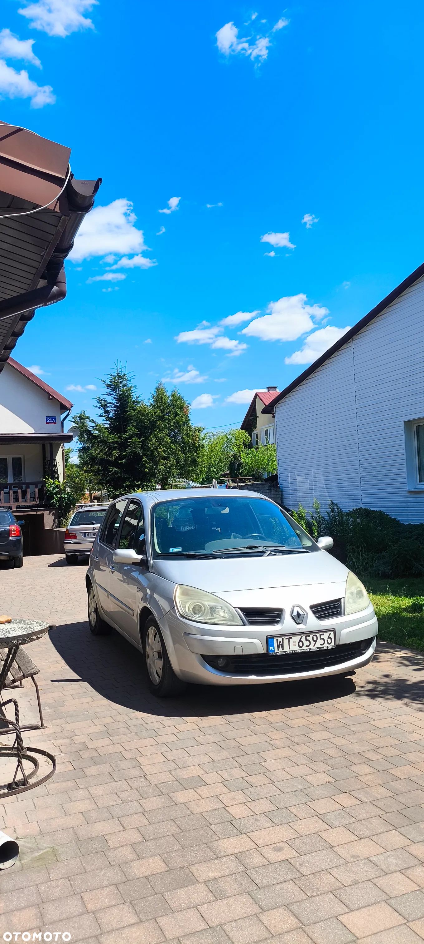 Renault Scenic - 1