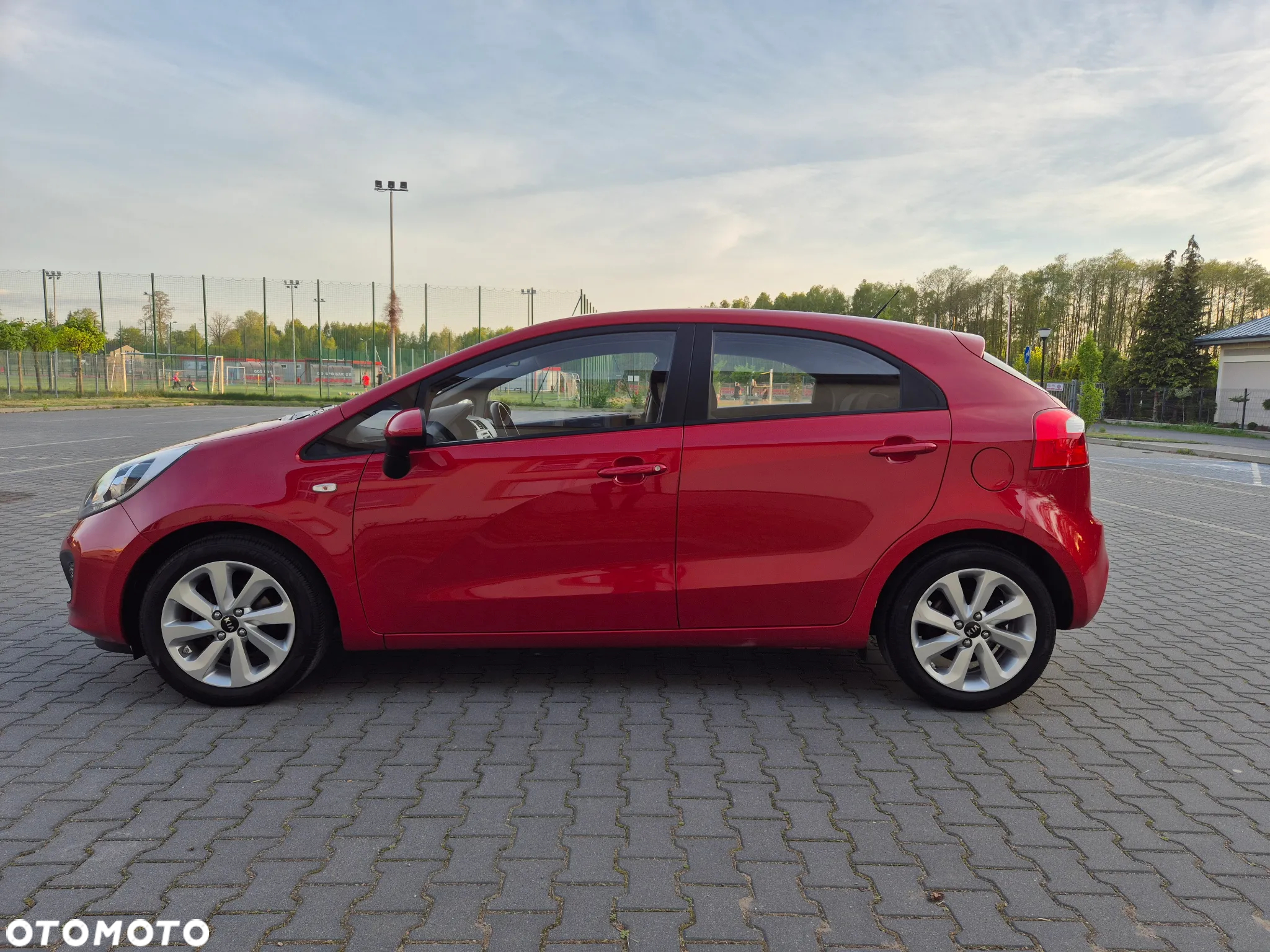 Kia Rio - 13