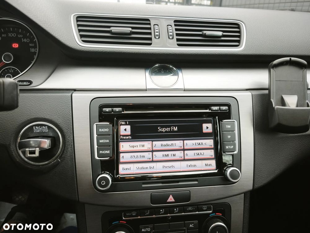 Volkswagen Passat 1.8 TSI Comfortline - 8