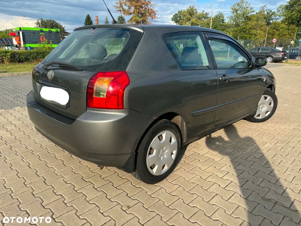 Toyota Corolla 1.4 - 9