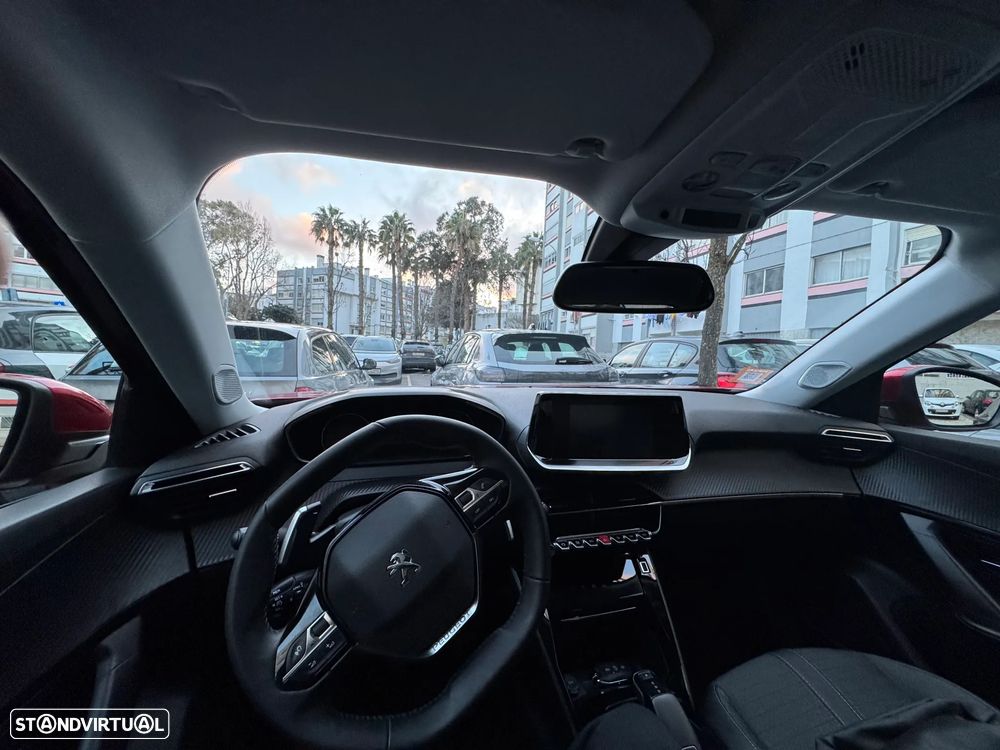 Peugeot 2008 PureTech 130 EAT8 Allure Pack - 5