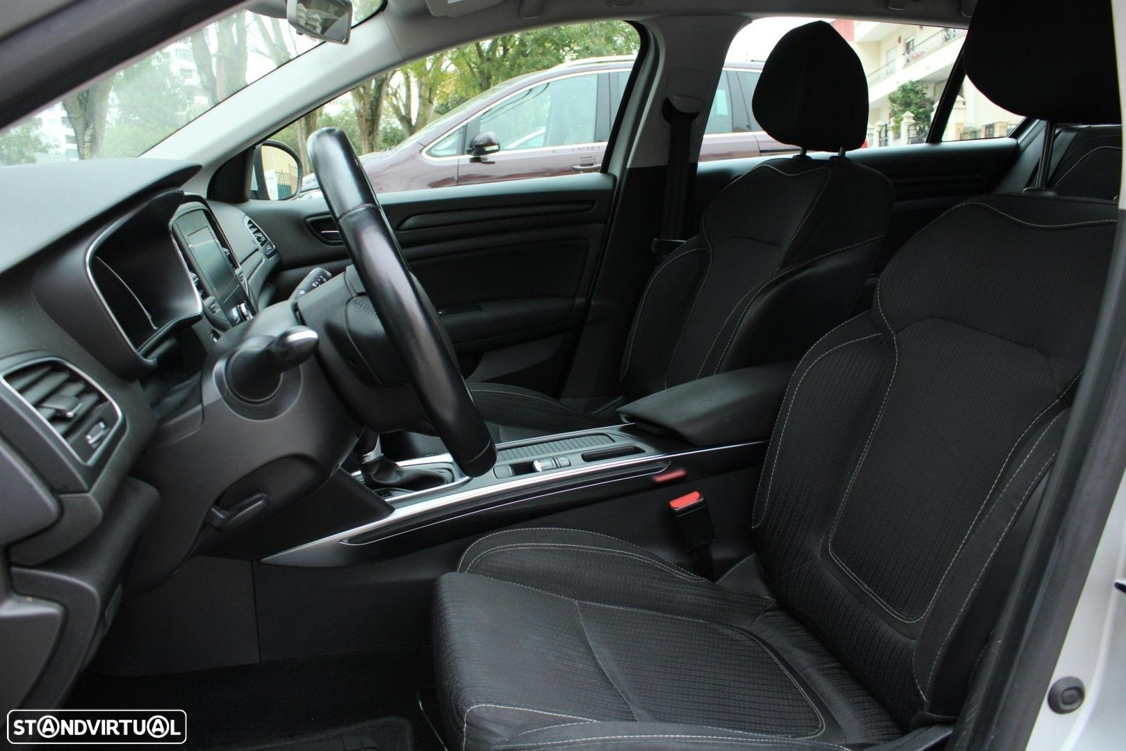 Renault Mégane Sport Tourer 1.5 dCi Limited EDC - 28
