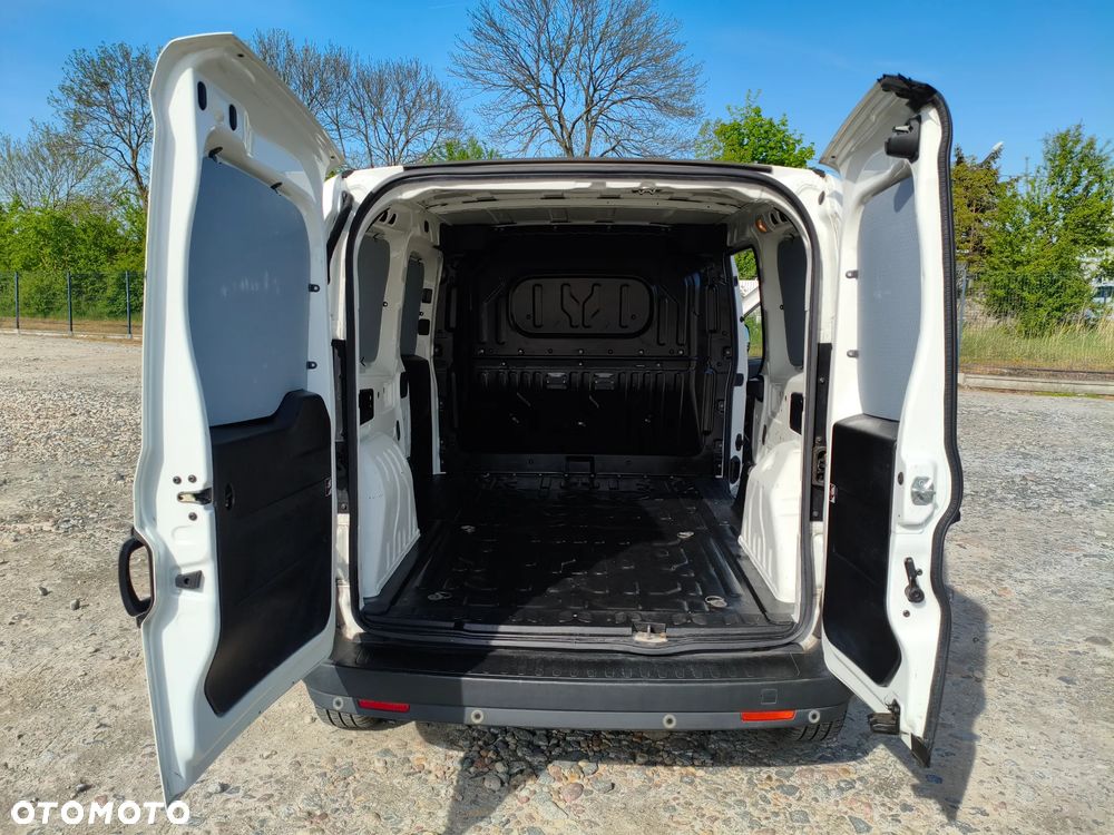 Opel COMBO D-VAN !!! Jak NOWY!! Maxi L2H1 !! 100% PEWNY!!! - 12