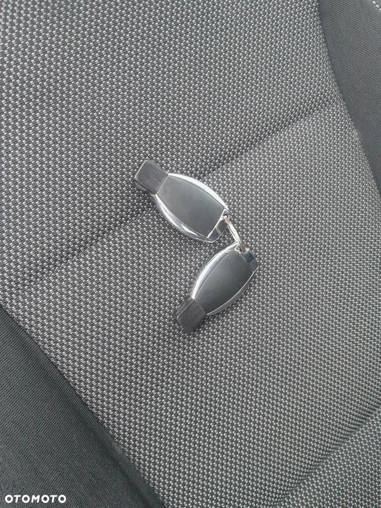 Mercedes-Benz Klasa V 250 d lang 7G-TRONIC SCORE - 11