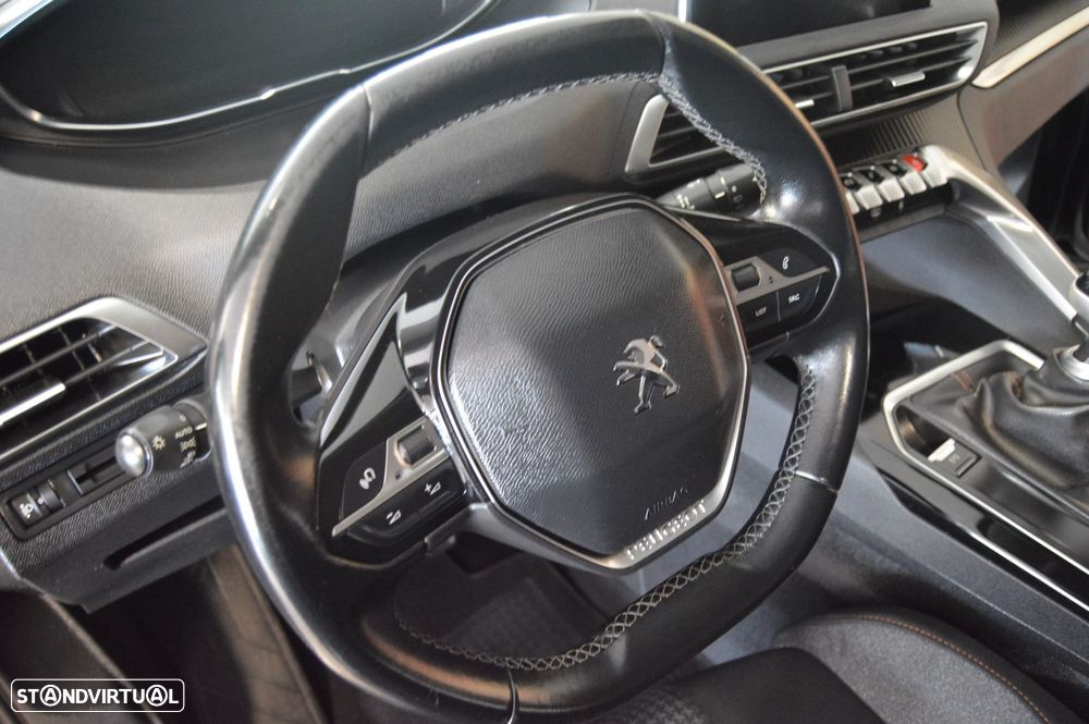 Peugeot 3008 BlueHDi 130 Stop & Start Active - 44