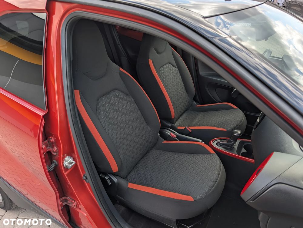 Toyota Aygo X x-shift x-style - 35