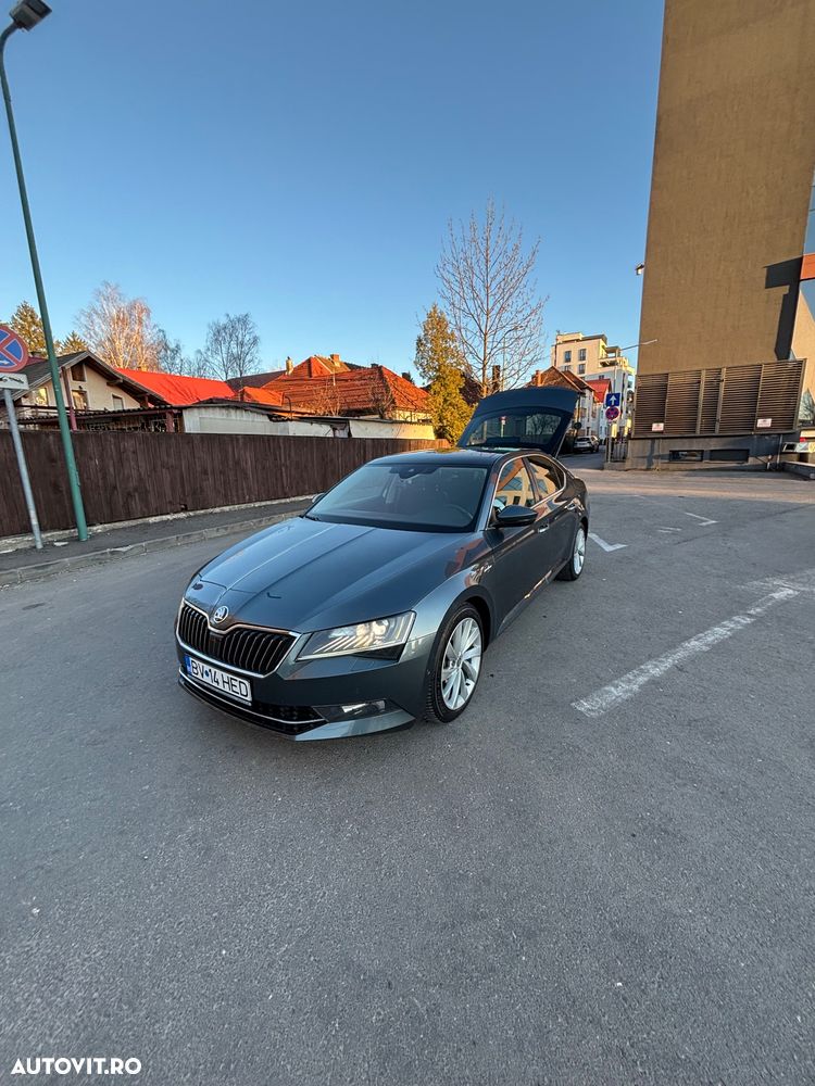 Skoda Superb 2.0 TSI DSG 4X4 Laurin & Klement - 1