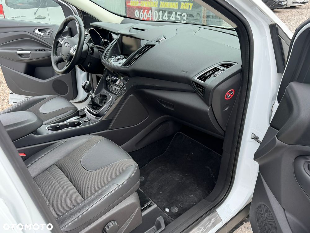 Ford Kuga 1.5 EcoBoost 2x4 Individual - 15