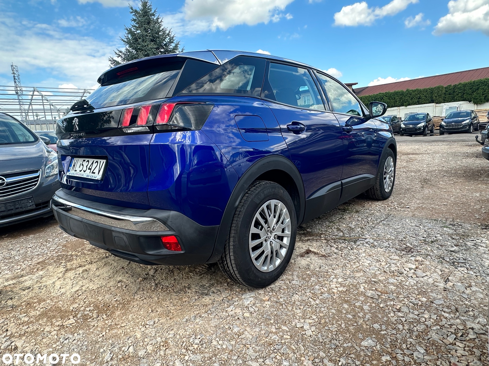 Peugeot 3008 1.2 PureTech GPF Allure S&S - 3
