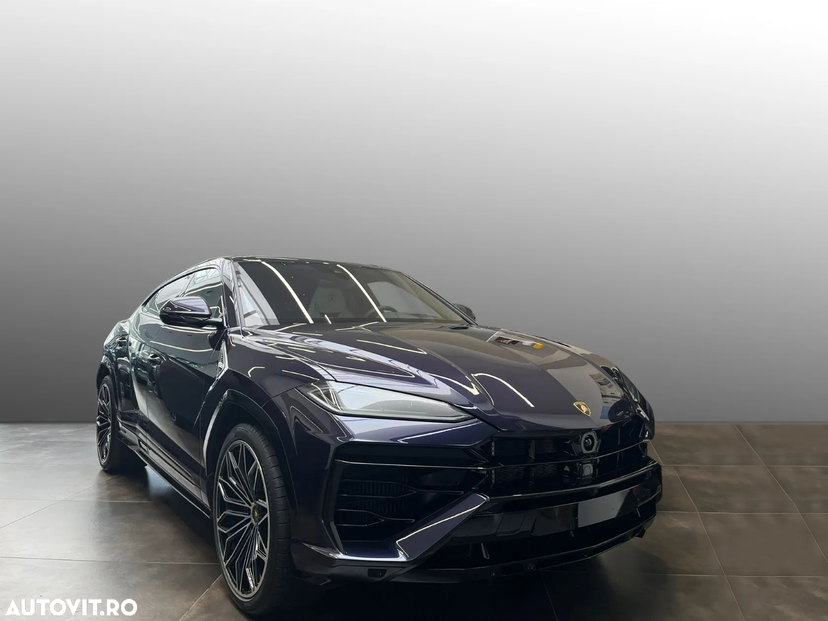 Lamborghini URUS - 2