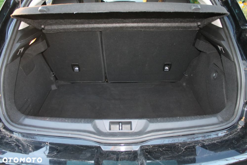 Renault Megane 1.5 dCi Limited 2018 - 9