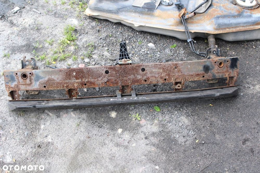 BELKA POD ZDERZAK ZDERZAKA PRZÓD RAV 4 III - 16