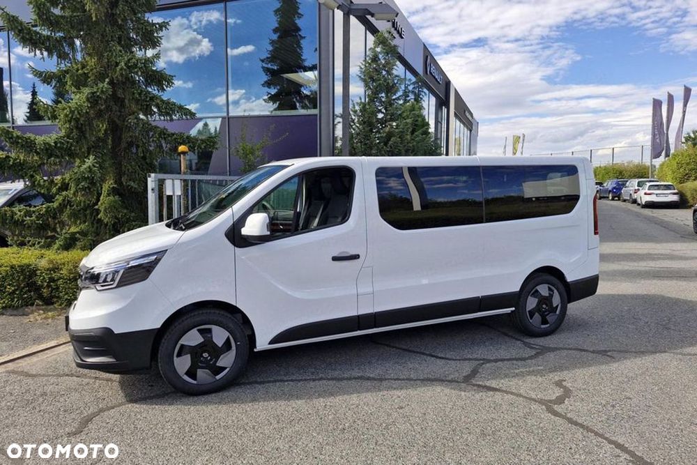 Renault Trafic 2026 photo 2