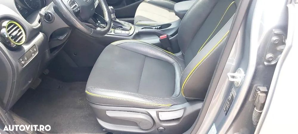 Hyundai KONA 1.6 T-GDI 4WD Aut. Premium + - 9