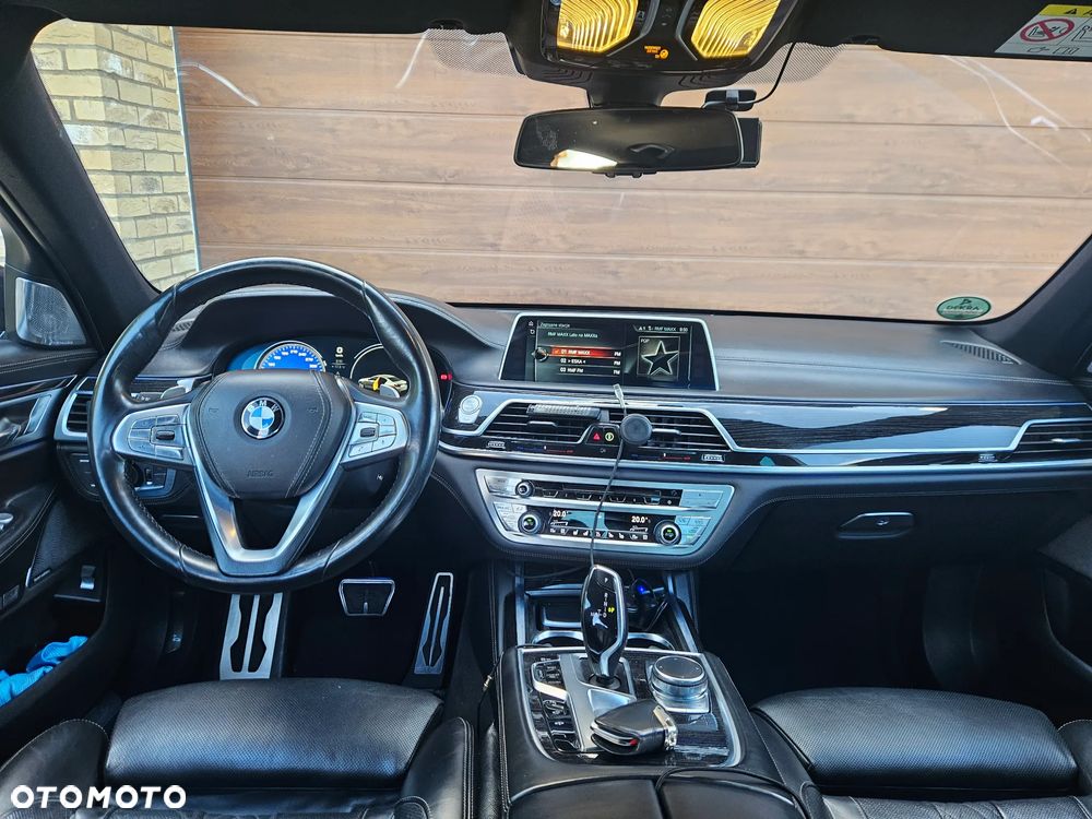 BMW Seria 7 730d xDrive - 17
