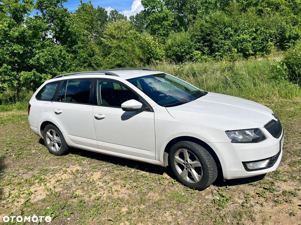 Skoda Octavia 2.0 TDI Joy DSG - 3