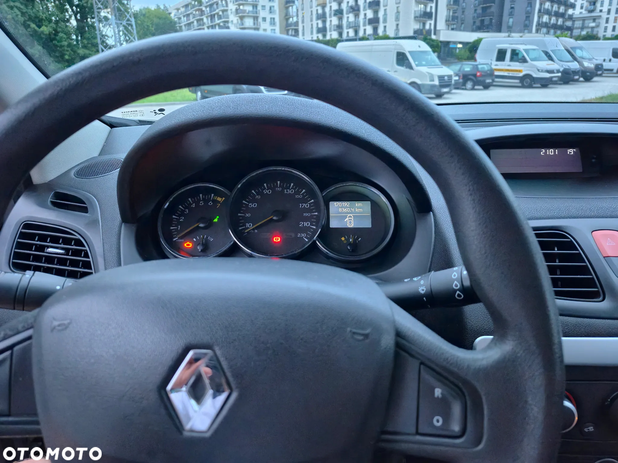 Renault Fluence - 6