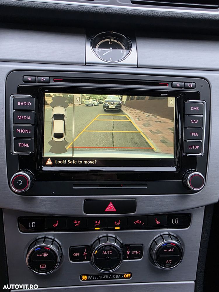 Volkswagen Passat CC - 32