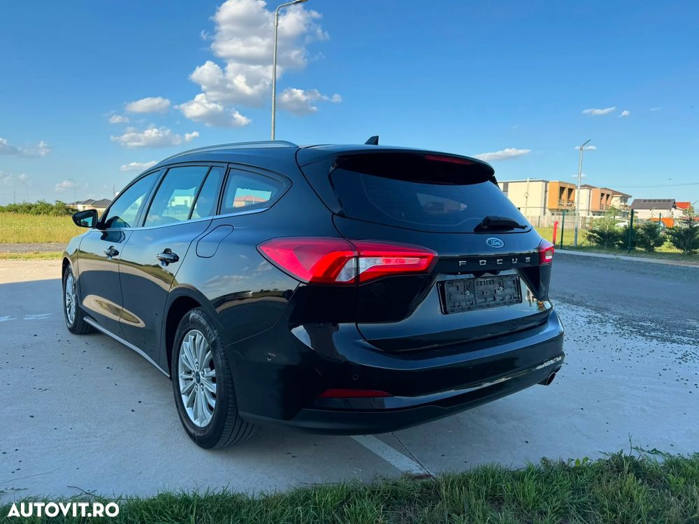 Ford Focus 1.5 EcoBlue Start-Stopp-System Aut. TITANIUM - 5