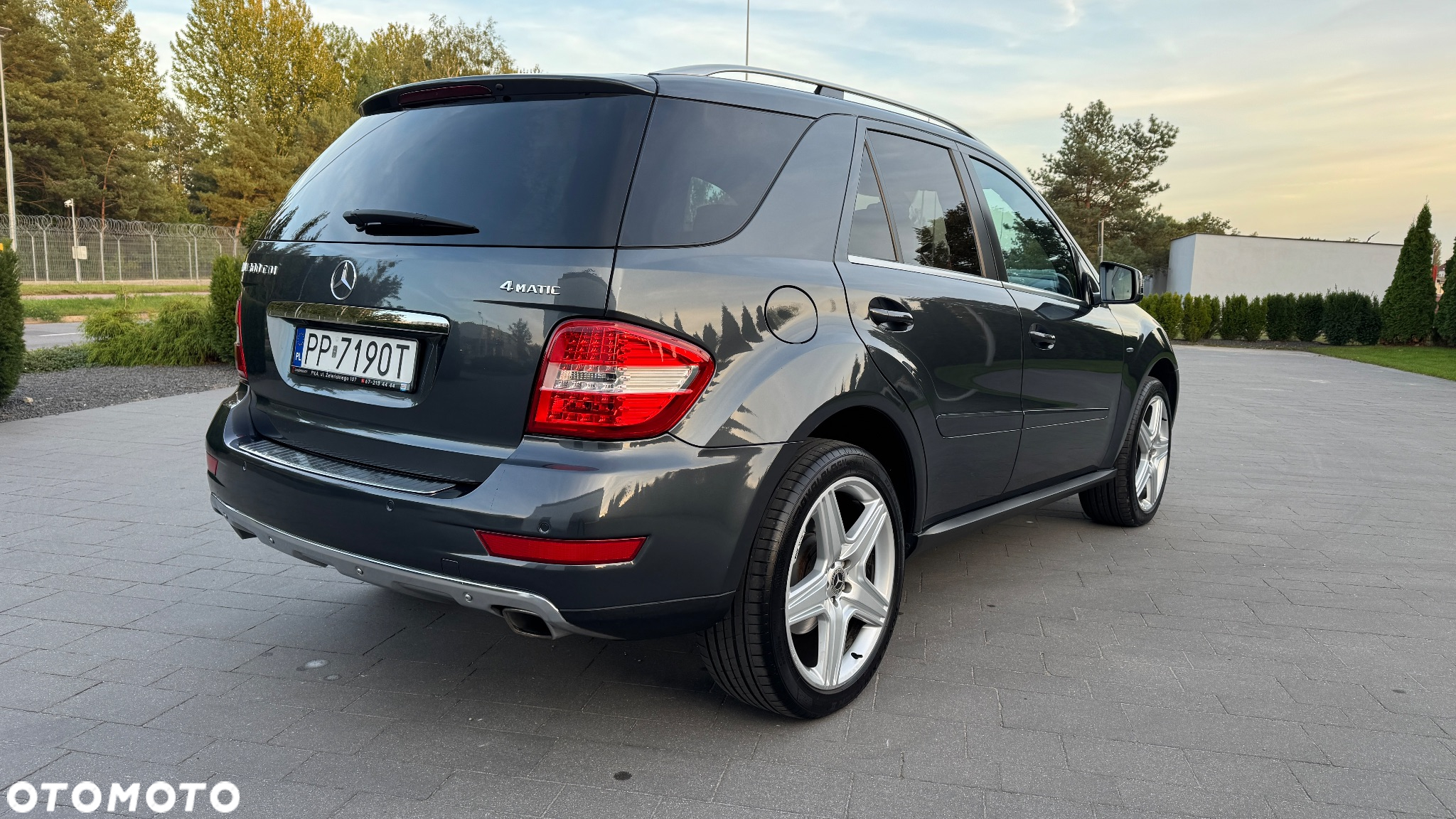 Mercedes-Benz ML 300 CDI BlueEff 4-Matic - 40
