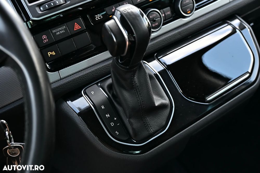 Volkswagen Transporter Multivan DSG Kurz Business - 35