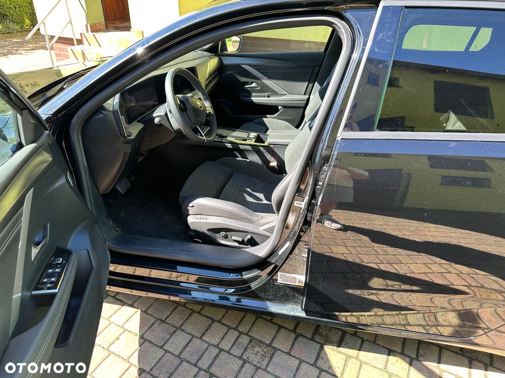 Opel Astra 1.2 Turbo Automatik GS - 17