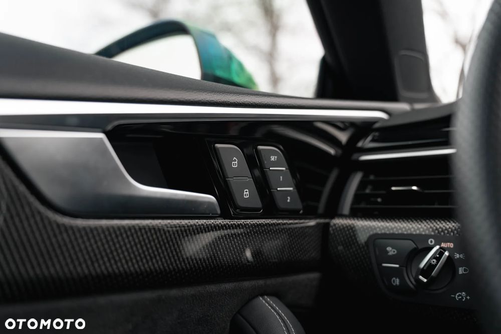 Audi S5 Limousine - 24