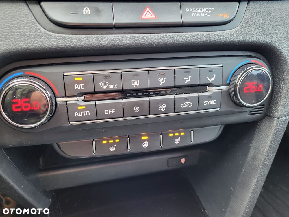 Kia XCeed 1.4 T-GDI OPF JBL SOUND EDITION - 33