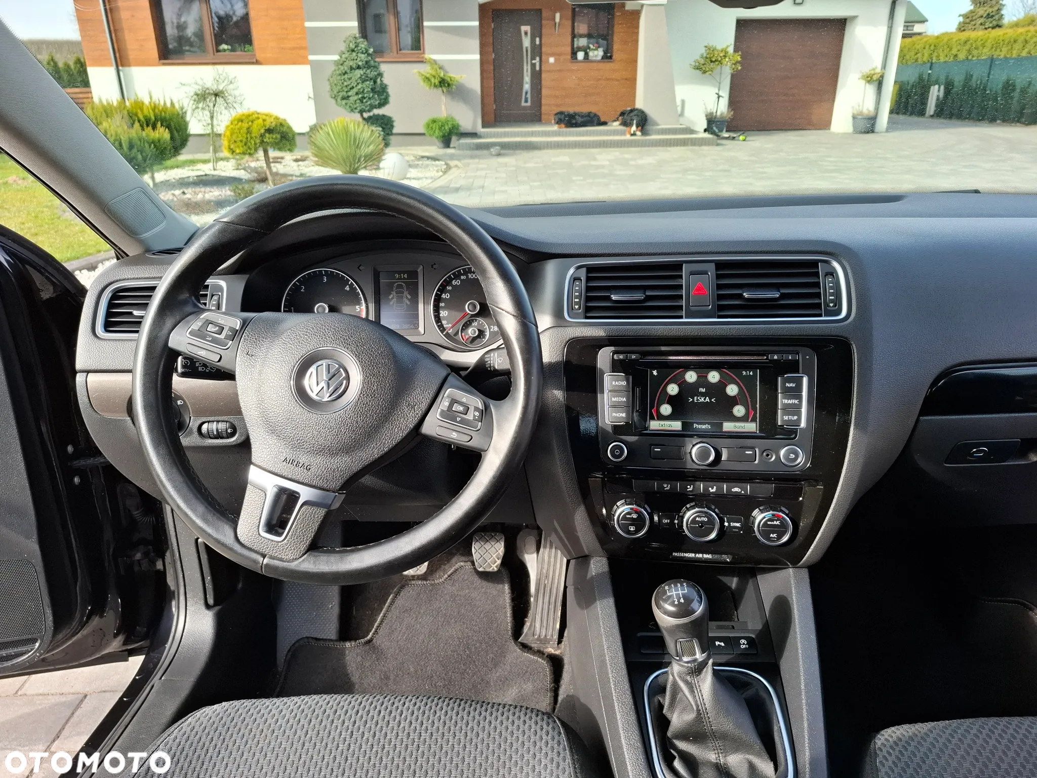 Volkswagen Jetta 1.6 TDI Comfortline - 21