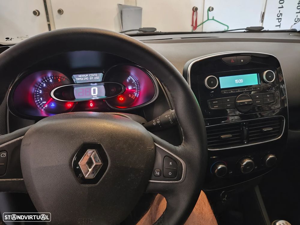 Renault Clio Sport Tourer 1.5 dCi - 2
