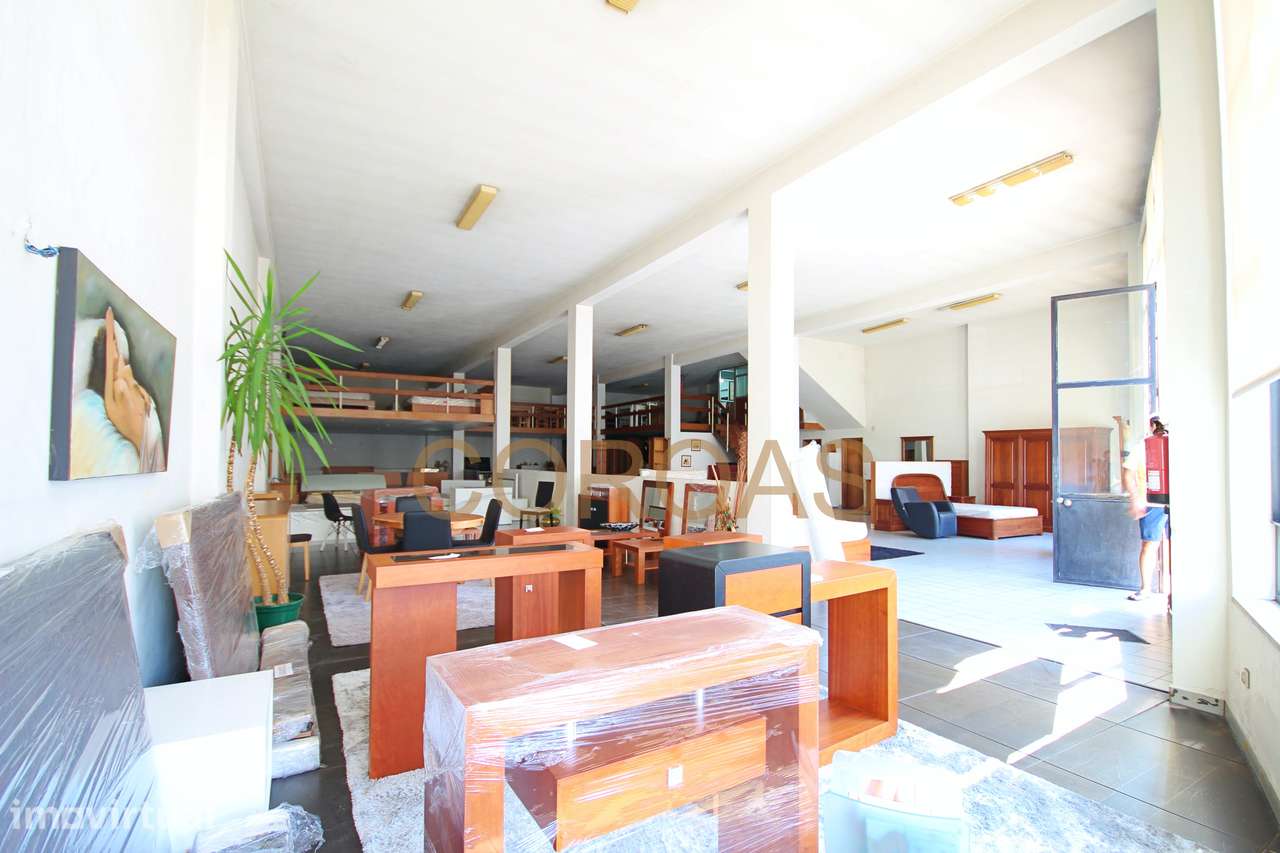 LOJA - FERREIROS - 340 M2 - Grande imagem: 3/11