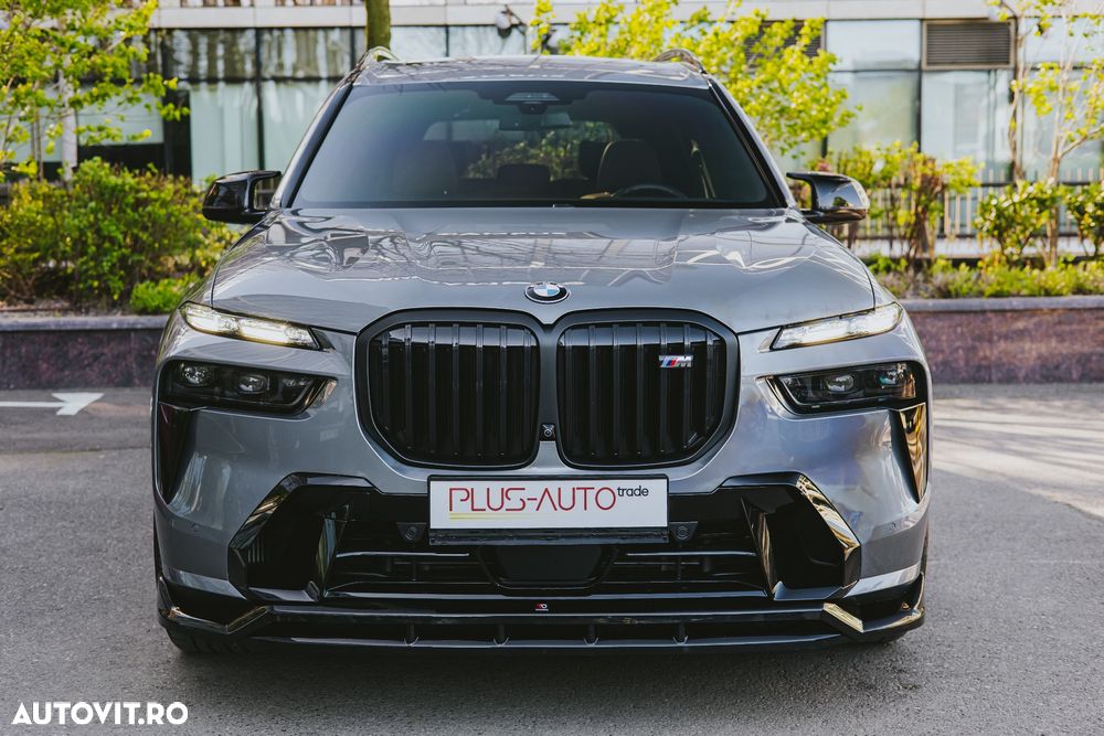 BMW X7 M60i xDrive AT MHEV - 2